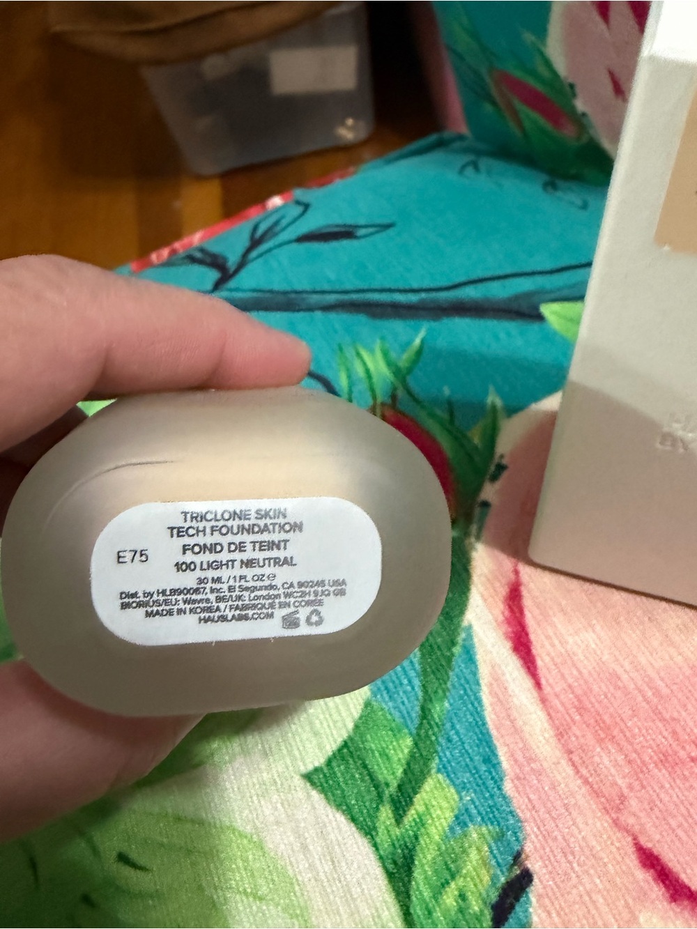 Haus Labs By Lady Gaga Triclone Skin Tech Foundation - Light Neutral (Beige) 100 - Picture 3 of 3